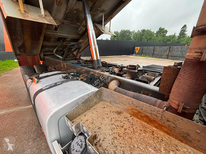 شاحنة Volvo FH480 6x4 UNDERBODY SCARPER /...