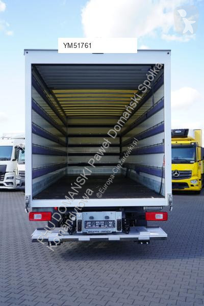 Camión Iveco / 420 / E 6 / KONTENER + WINDA /...