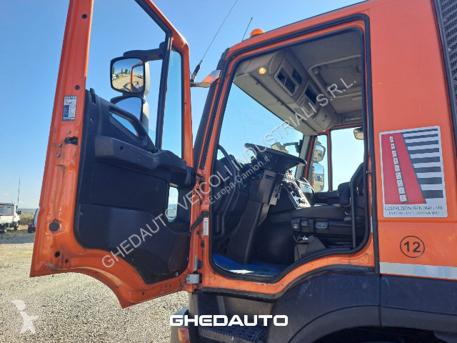 شاحنة Iveco Stralis AD190D42 - CASSONE RIB....