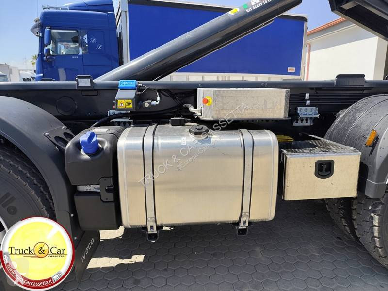 شاحنة Iveco