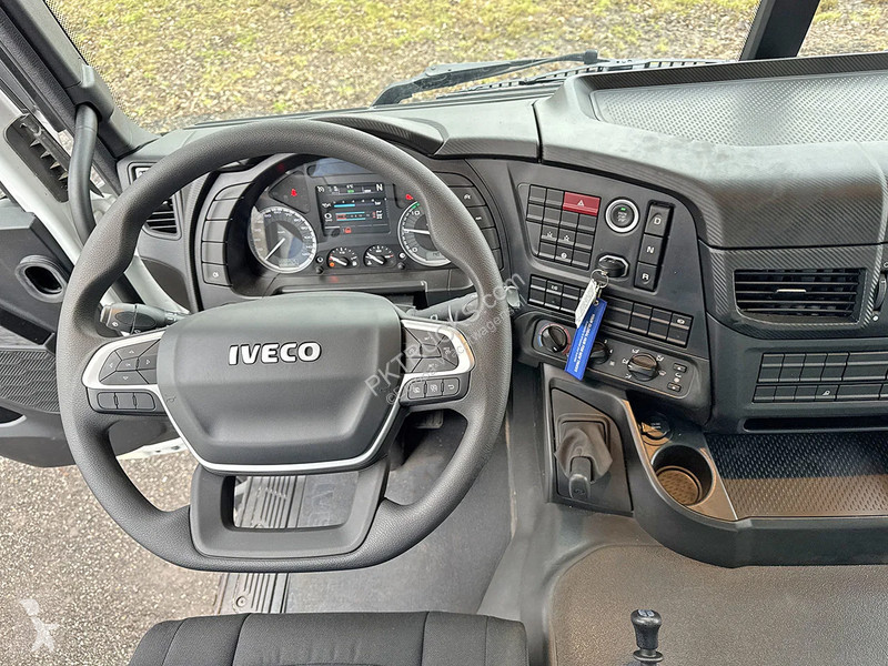 شاحنة Iveco AD410T43H AT Tipper Truck (8 units)