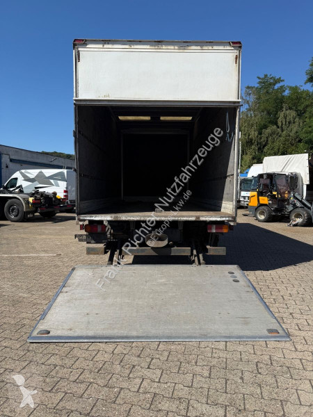 شاحنة Mercedes 818 HU02/27, LBW, Rockinger AHK
