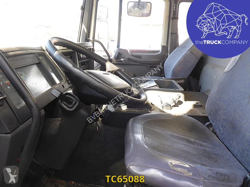 شاحنة Volvo 220