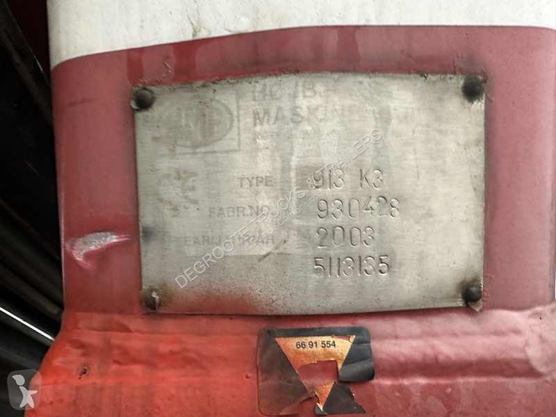شاحنة Mercedes 1523