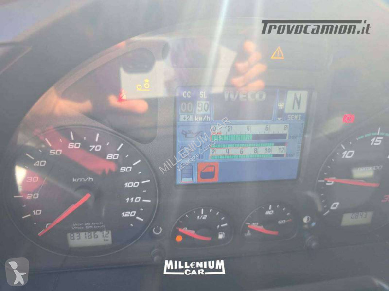 شاحنة Iveco 260S36 CENTINATO M 8,30 EURO 6