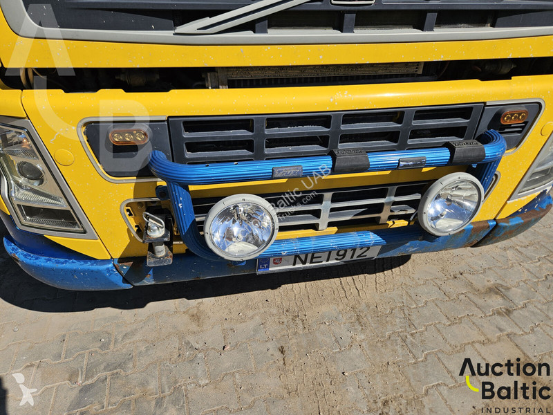 Betonárske zariadenie Volvo 480 8X4