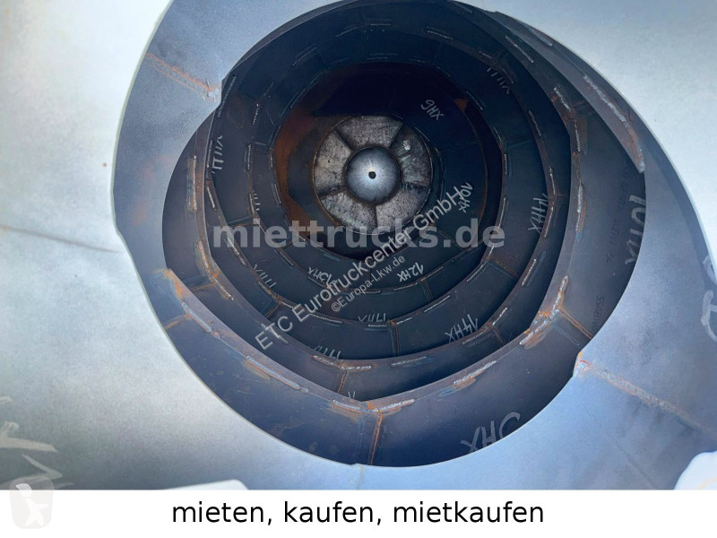 Kamión Mercedes 3743 B 36t Putzmeister 10 cbm...