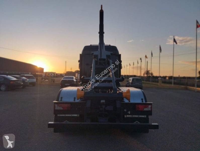شاحنة Scania