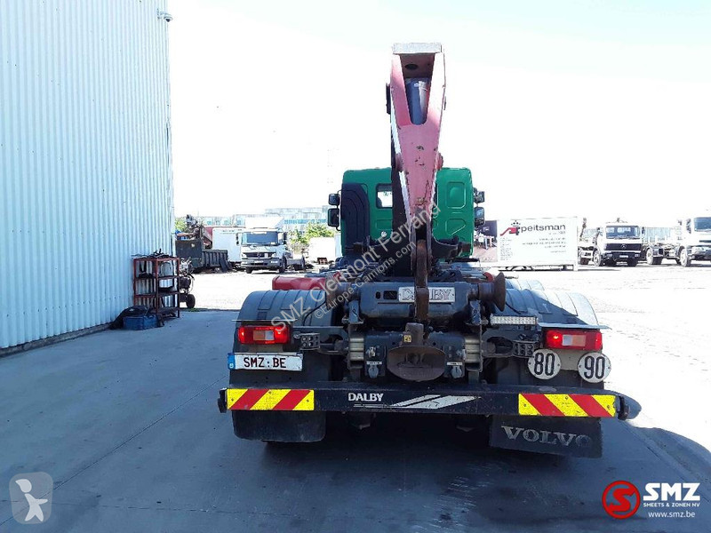 شاحنة Volvo 320