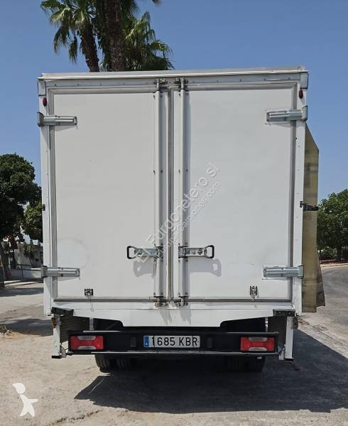 شاحنة Iveco