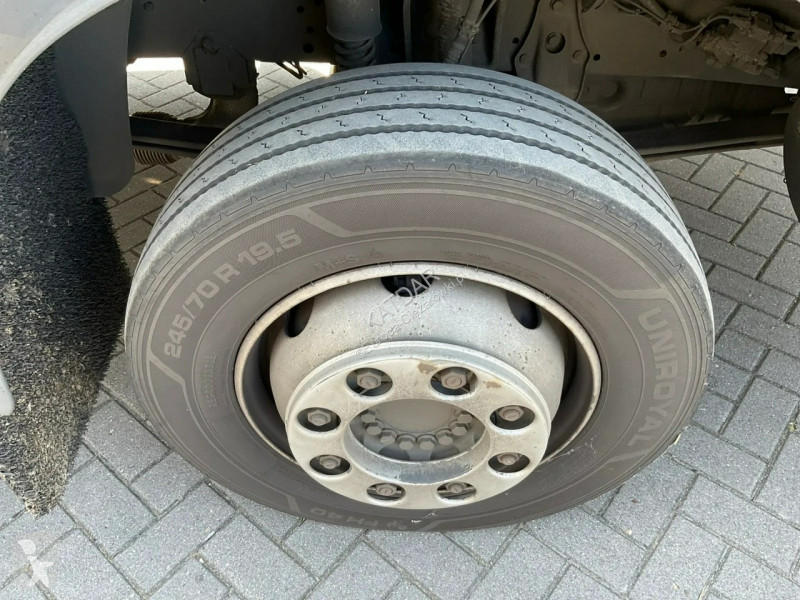 Камион Mercedes 1223 Euro 6 kontener 18 palet...