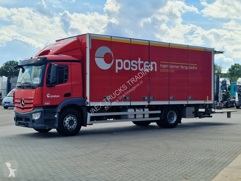 شاحنة Mercedes 1827 4x2 Box with sidedoors -...