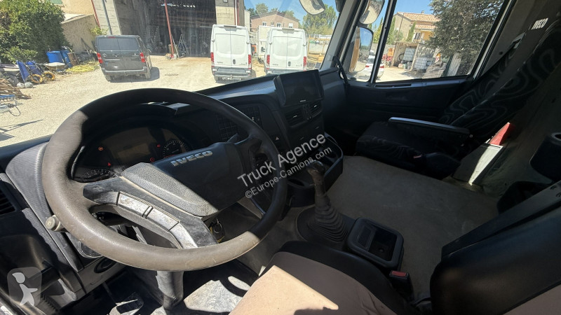شاحنة Iveco  AD260T