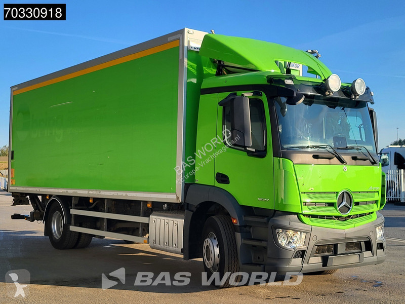شاحنة Mercedes 1827 4X2 18tonner 2000kg...