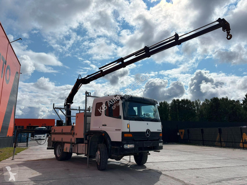 شاحنة Mercedes 1225 4x4 HIAB 088E-4 / PLATFORM...