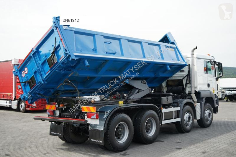 شاحنة MAN TGS 35.360 / 8X4 / WYWROTKA 2 STRONNA...
