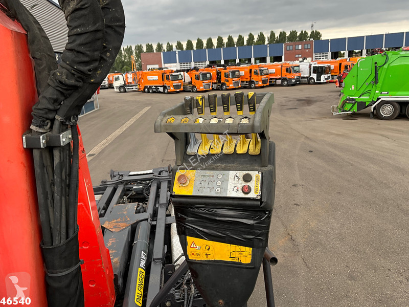 شاحنة Iveco AD380T41 6x4 Palfinger 16 Tonmeter...