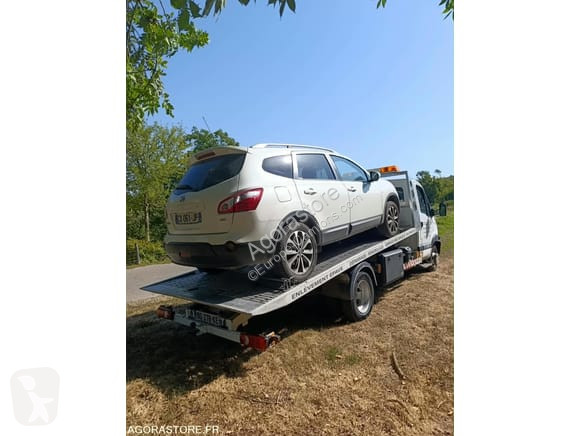 Камион