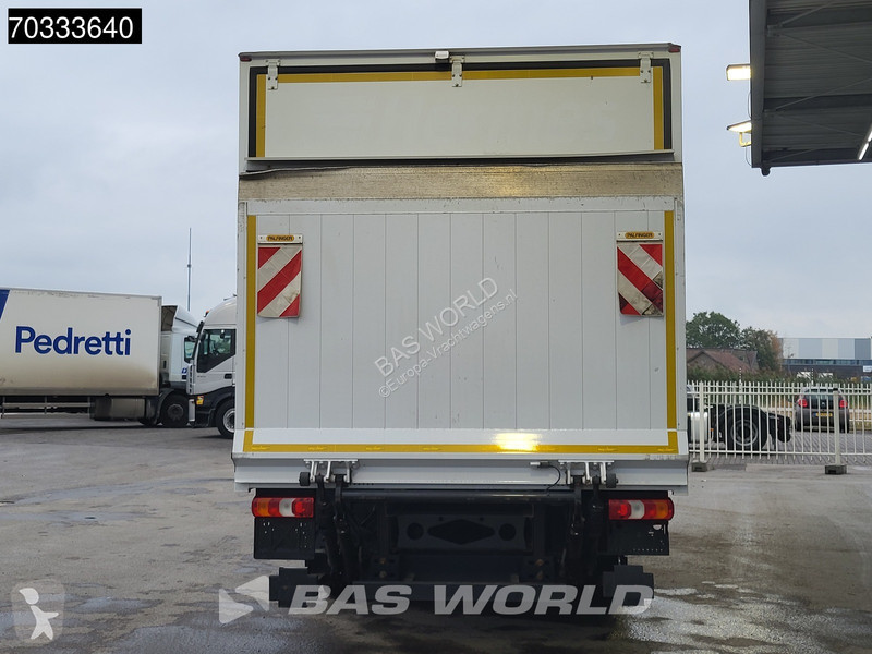 شاحنة Mercedes 816 4X2 8tonner 1000kg...