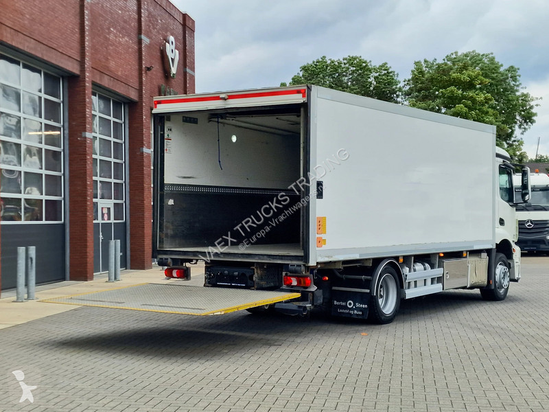 شاحنة Mercedes 1824 4x2 - Thermoking Spectrum...