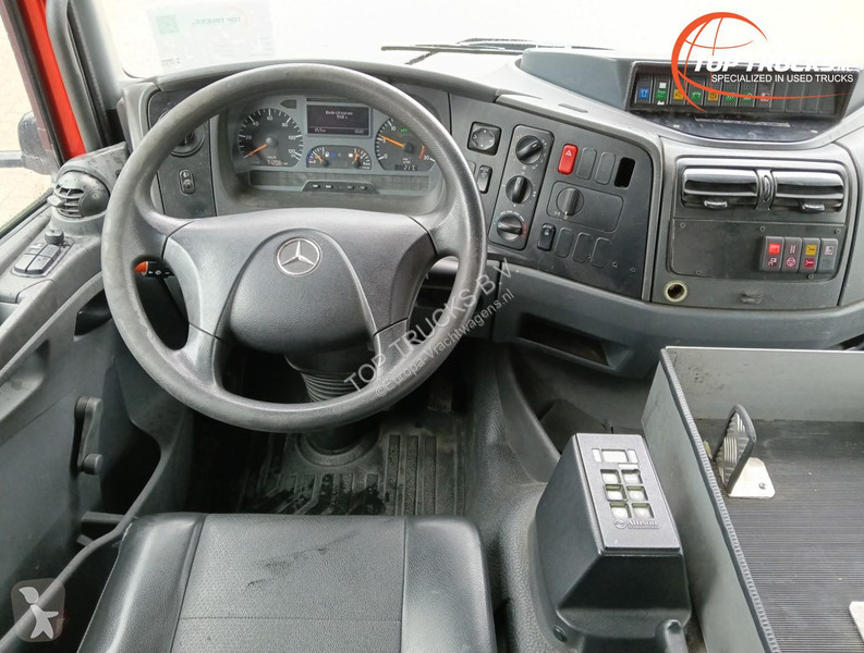 شاحنة Mercedes ATEGO 1329 2,000 ltr water -...
