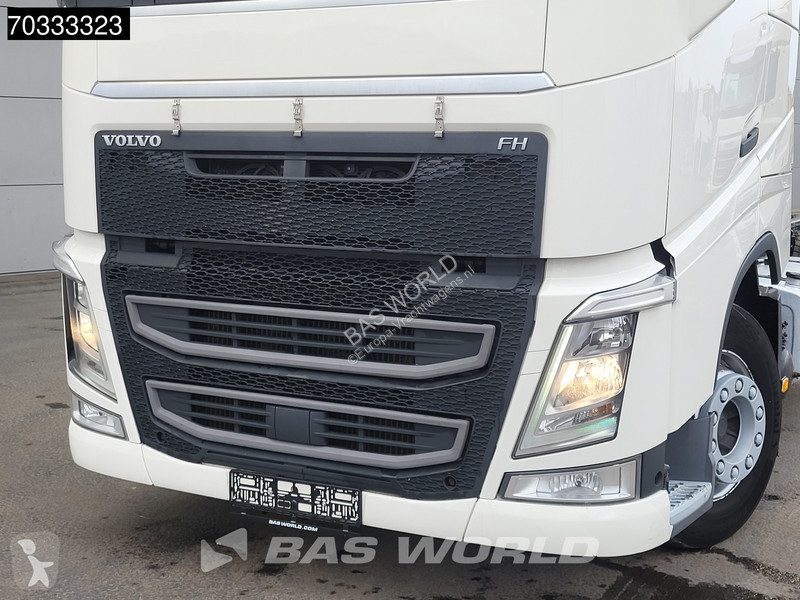 Camion Volvo 460  6X2 chassis Full Air...