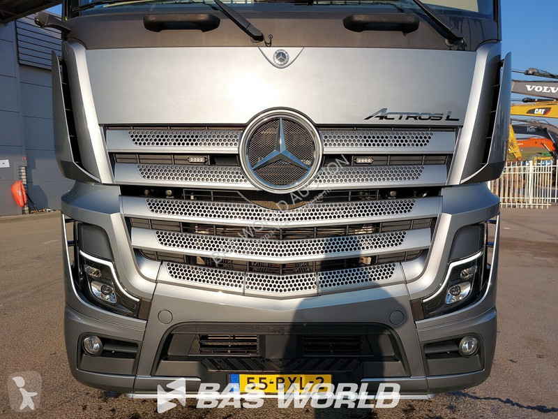 Грузовик Mercedes L L 2848
