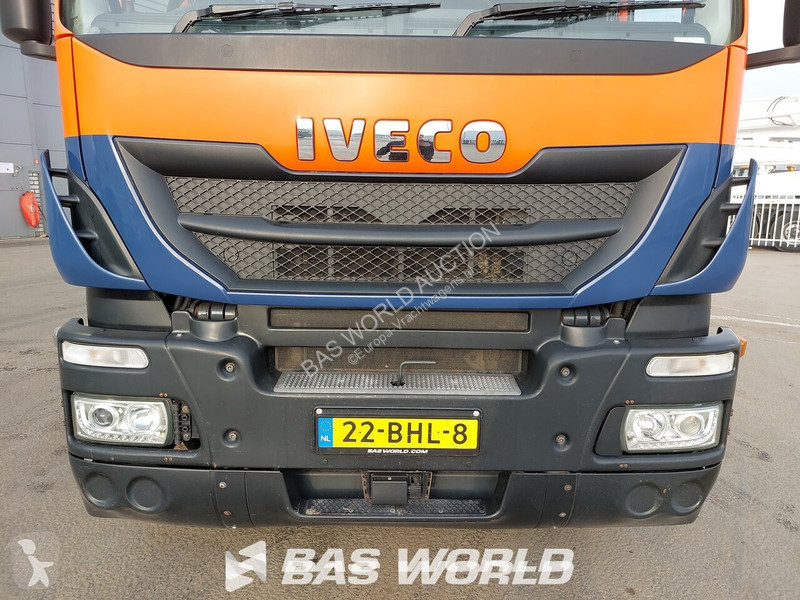 Camion Iveco 330