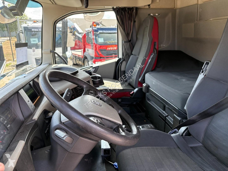 Camion Volvo 500 + HYDRAULIC PLATFORMS + WINCH...