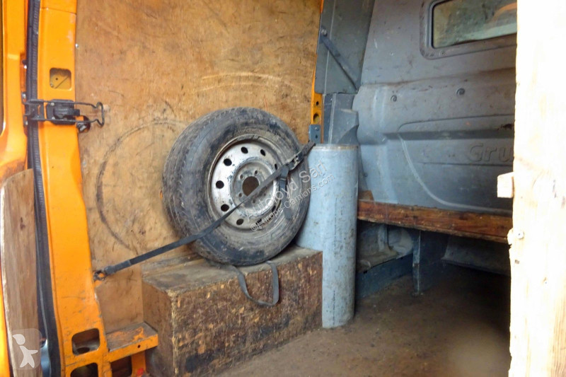 Véhicule utilitaire Renault MASTER 2,5 DCI 110...