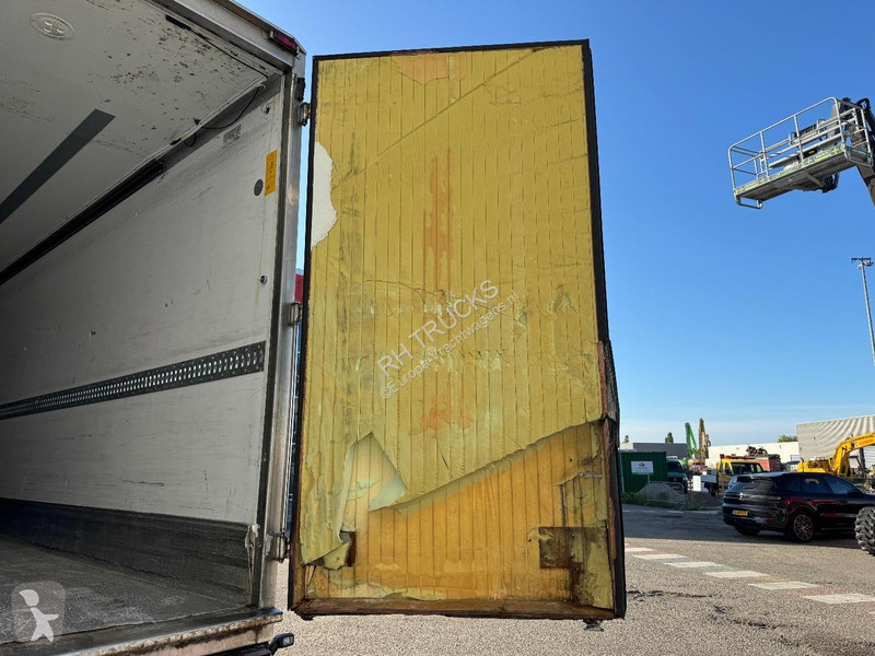 Camion DAF 290 4X2 EURO 6 - REAR DOORS DAMAGED
