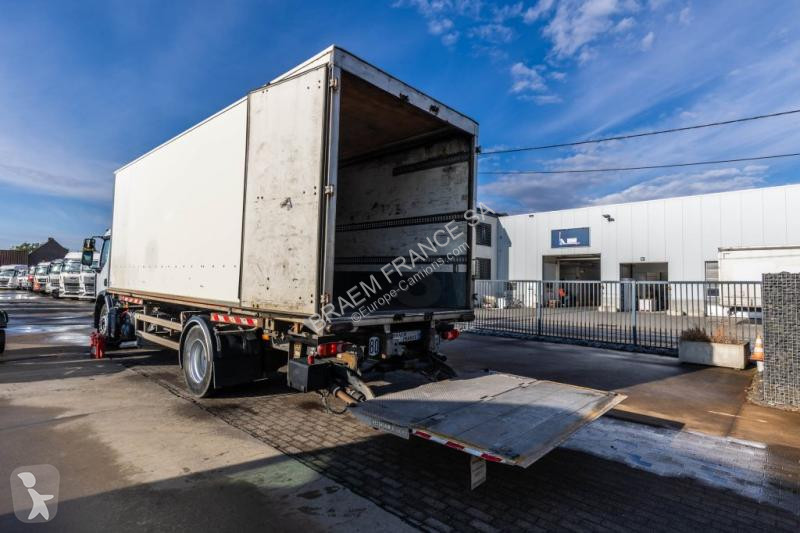 Camión Renault  PREMIUM 340 DXI // HAYON...