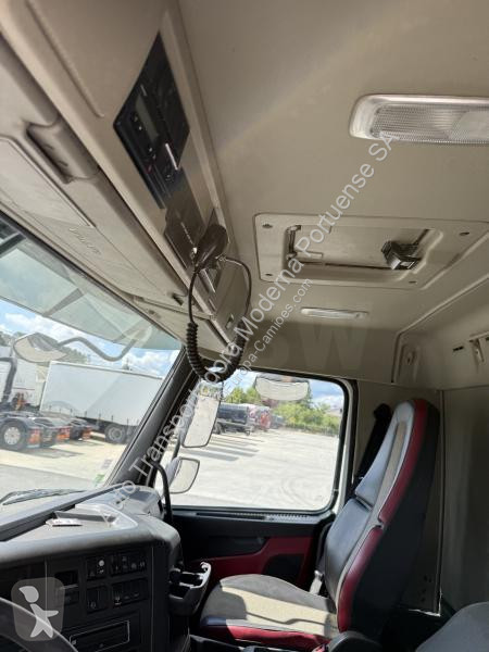 Camion Volvo 420