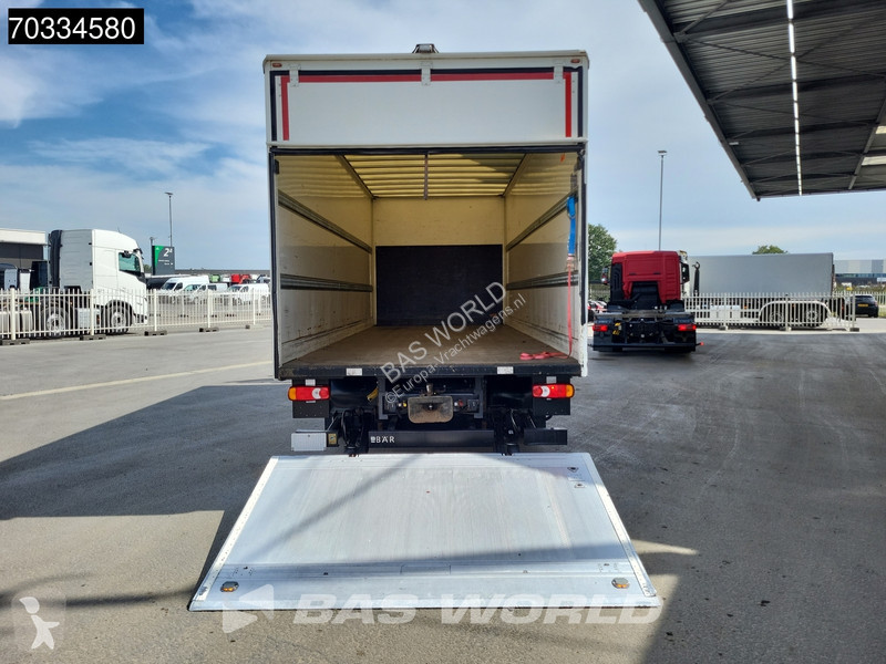 Camion Volvo 250 4X2 12tonner 1500kg...