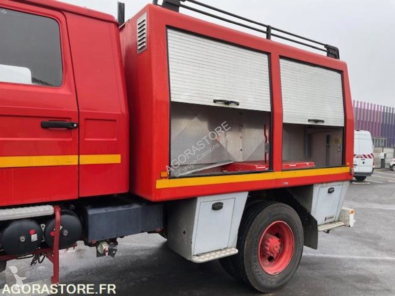 Camion Renault M180