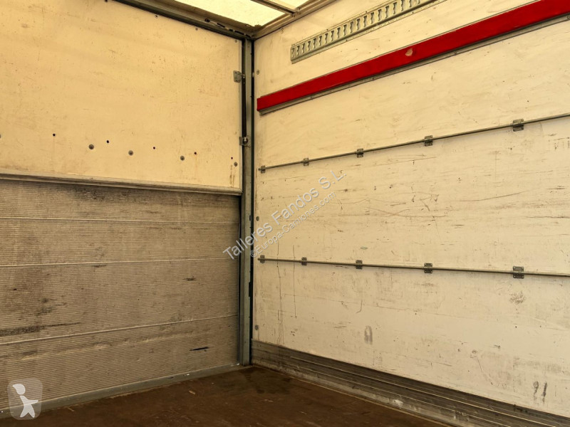 Vrachtwagen Iveco  35C16 3.0 20m3