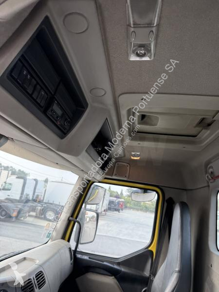 Vrachtwagen Renault 380 DXI