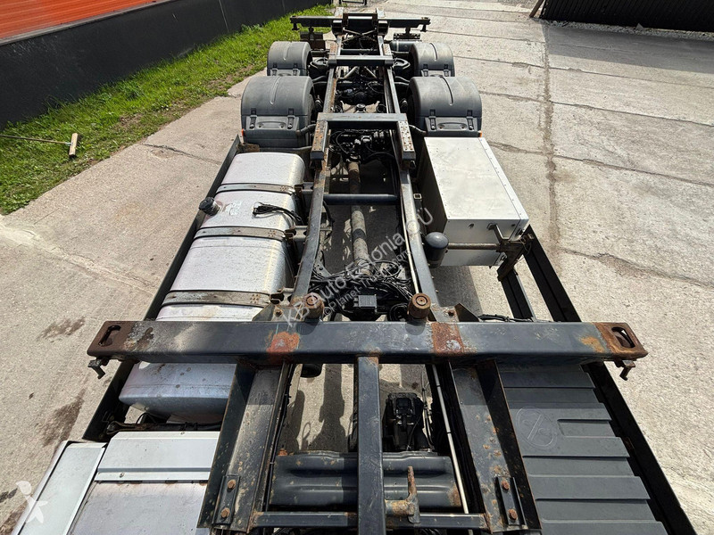 Camión MAN TGX 6x2*4 INTARDER / CHASSIS L=7897 mm