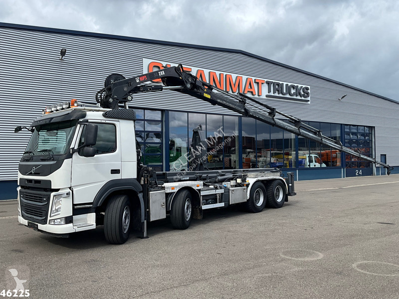 Camión Volvo 8x4 Hiab 28 Tonmeter laadkraan met...