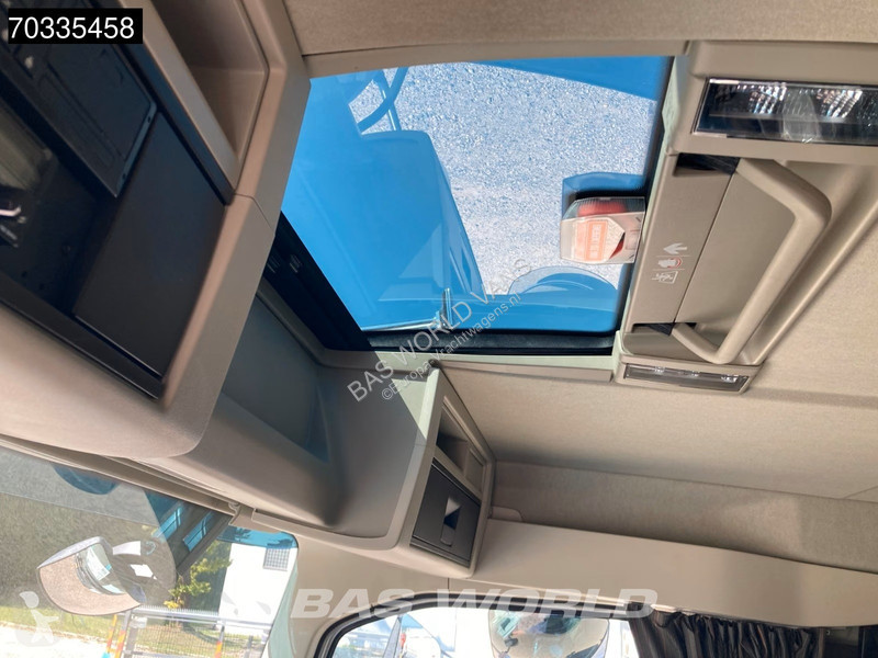 Kamion Volvo 460  8X4 NEW! 18m3 FML tipper...