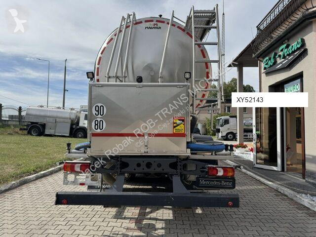 Camión Mercedes NOUZ 23