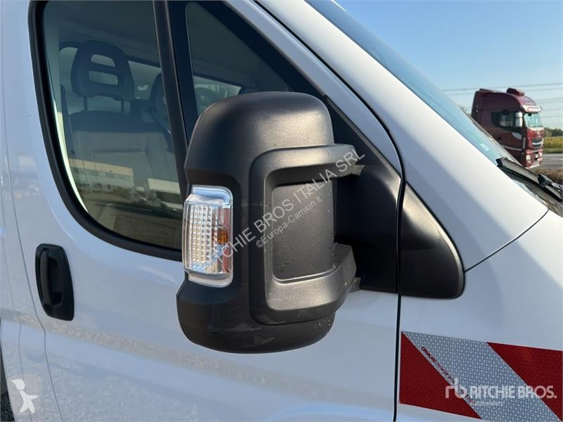 Camión Opel 2.2 103 KW PR PL L4 Curtain Side Truck