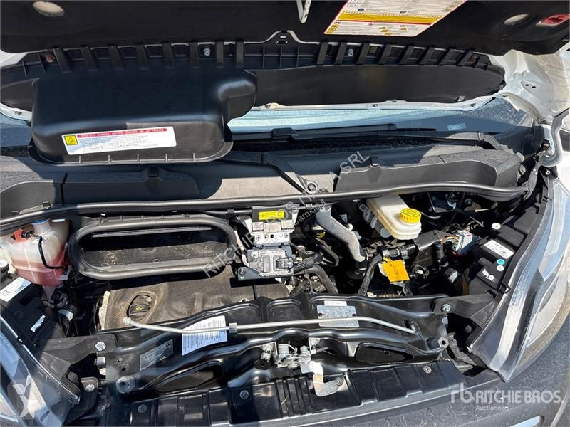 Camión Opel 2.2 103 KW DOKA PR L3 Crew Cab...