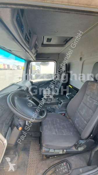 Camion Mercedes 2...
