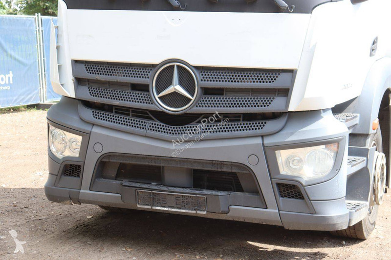 Camión Mercedes 2024