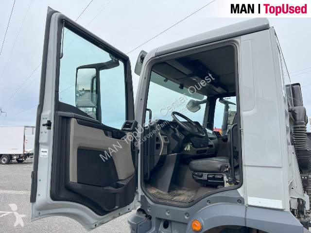 Camion MAN TGM 12.250 4x2 BL CH sans carrossage