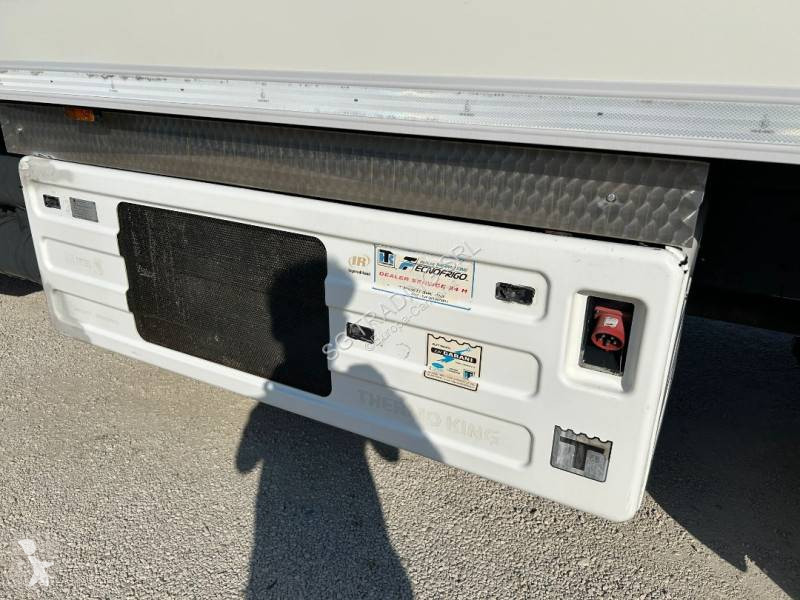 Camión Iveco 260 S 45
