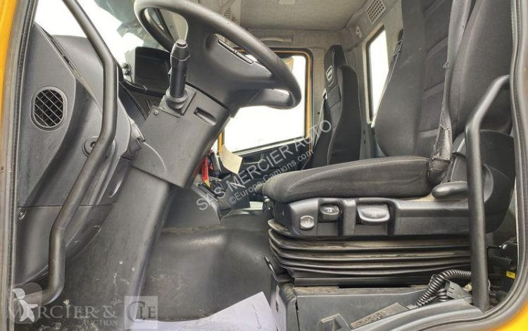 Porte engins Iveco