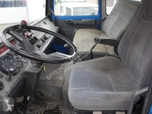 Вантажівка Renault 180 4X4 OPENBAK MET PTO...