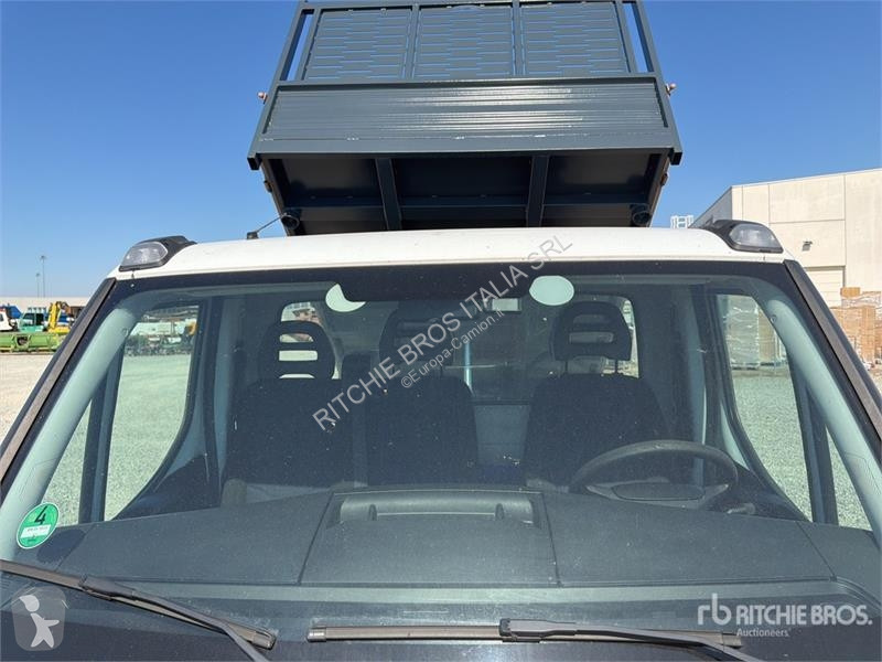 Furgoneta Iveco Dump Truck